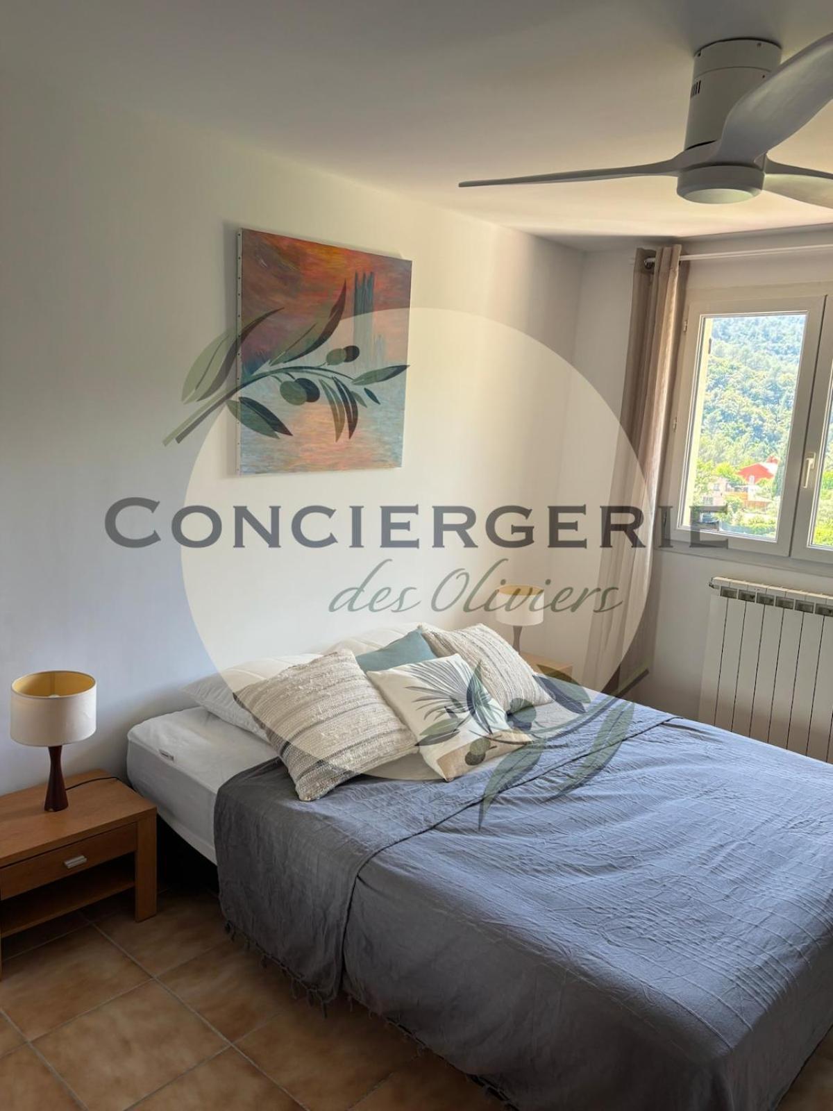 Villa Avec Piscine Belgentier ภายนอก รูปภาพ